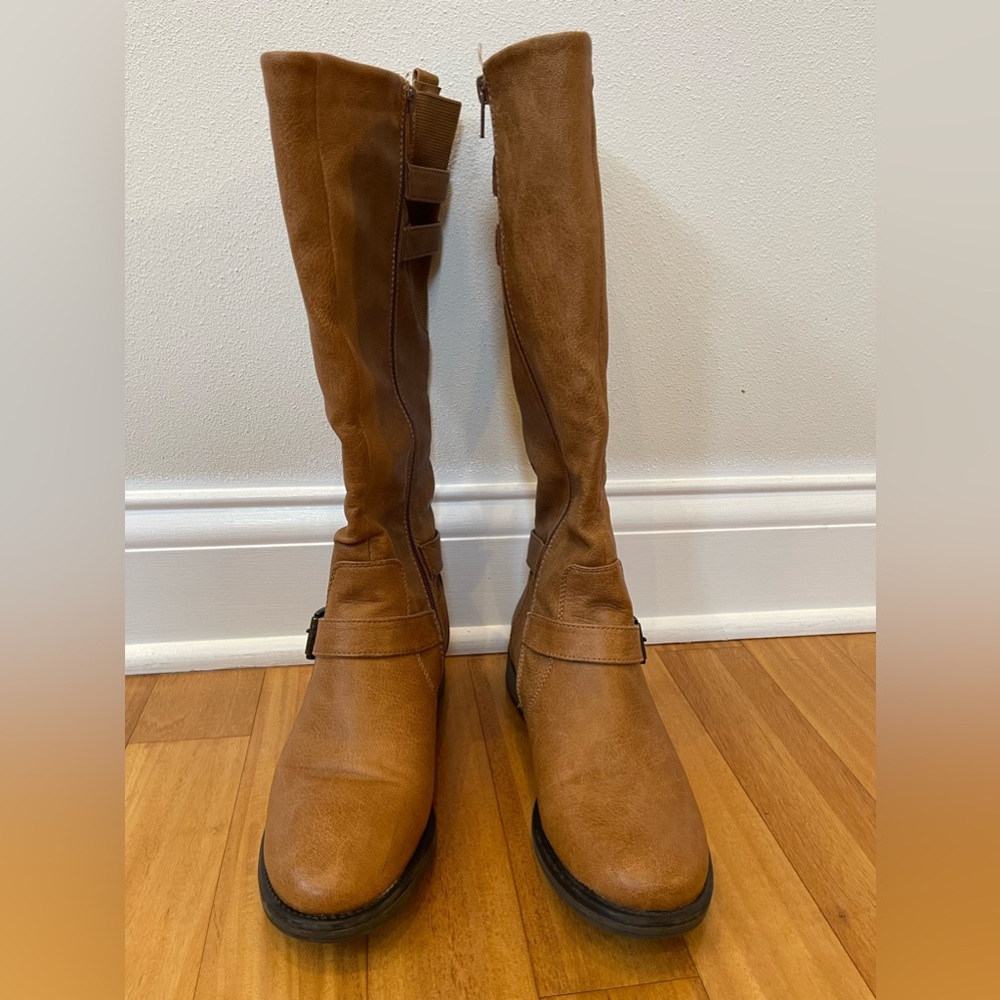 Bare Trap Boots - image 3